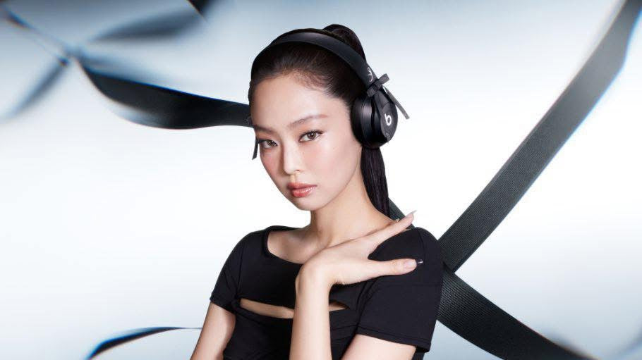 [PRE ORDER] JENNIE x BEATS COLLABORATION